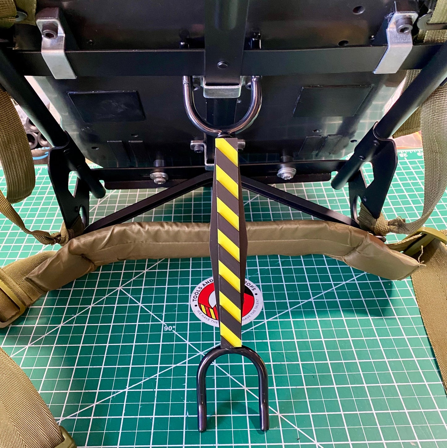 Ecto Ordnance Equipment Stand for HASLAB PACK (EOES)